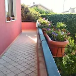 Corona Bed & Breakfast 3*