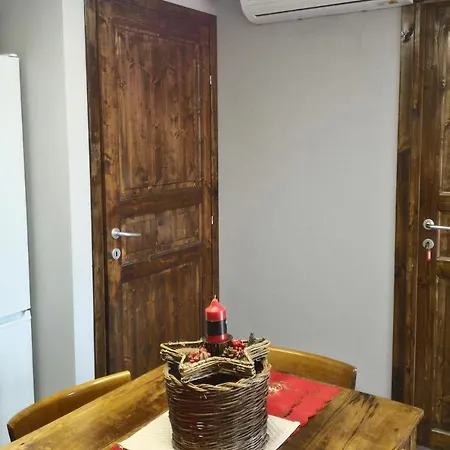Corona Bed & Breakfast Couette-café *