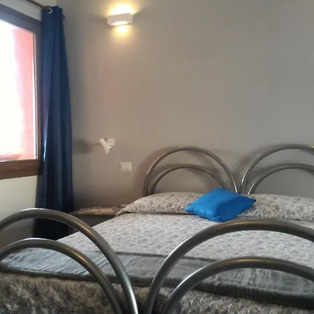 Corona Bed & Breakfast Bed and Breakfast