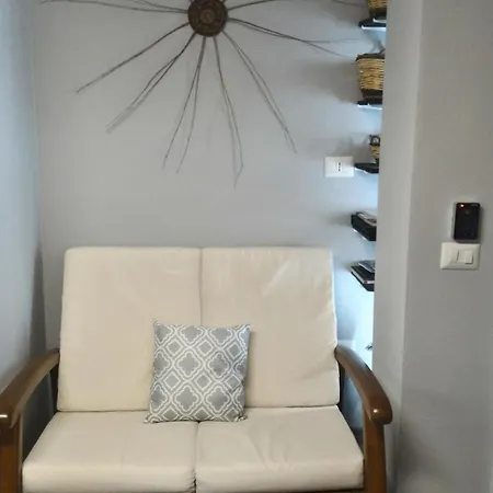 Corona Bed & Breakfast Couette-café *