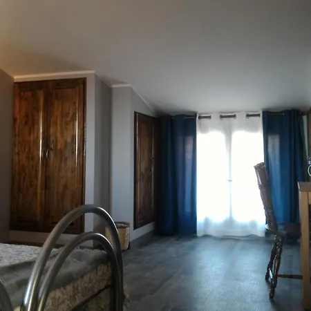 Corona Bed & Breakfast Bed and Breakfast Sardara