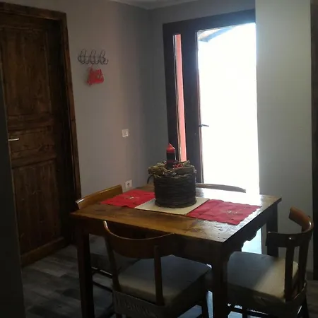 Corona Bed & Breakfast 3*