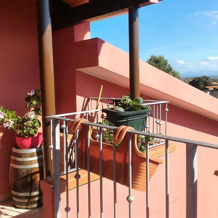 Corona Bed & Breakfast *