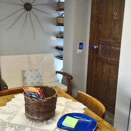 Corona Bed & Breakfast * Sardara