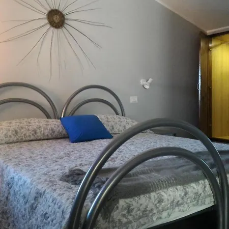 Corona Bed & Breakfast * Sardara