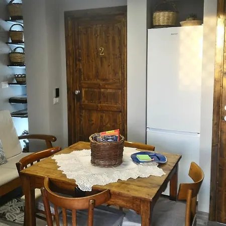 Corona Bed & Breakfast Sardara