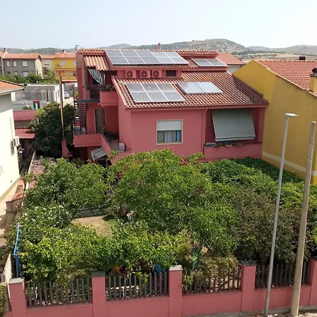住宿加早餐酒店 Corona Bed & Breakfast