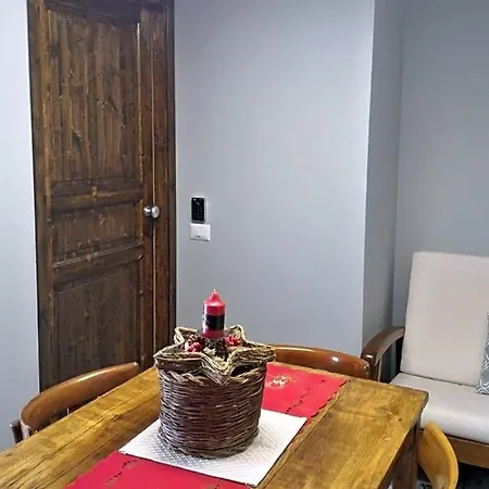 Corona Bed & Breakfast Sardara